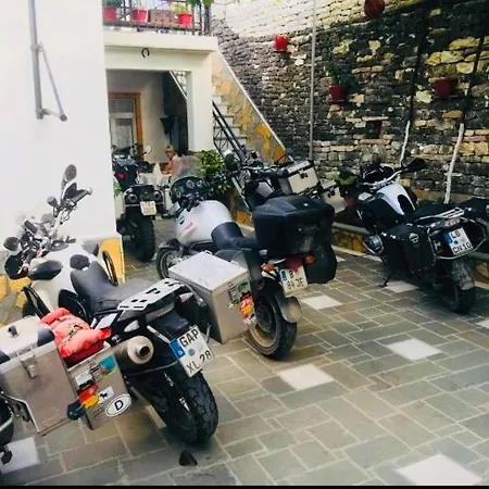 Kore Guest house *