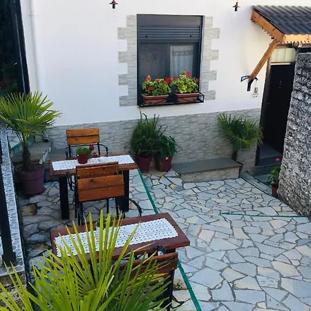 Guest house Kore Gjirokaster