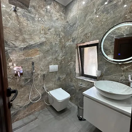 Kore 4* Gjirokaster