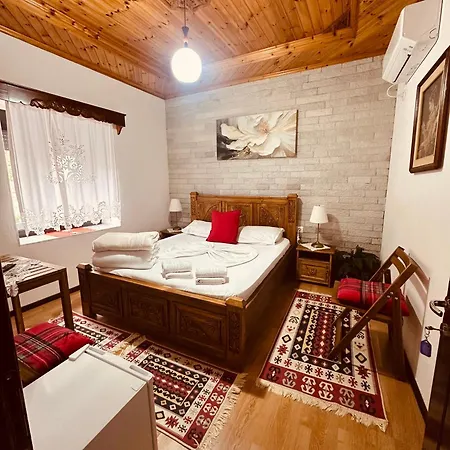 Kore Penzion Gjirokastër